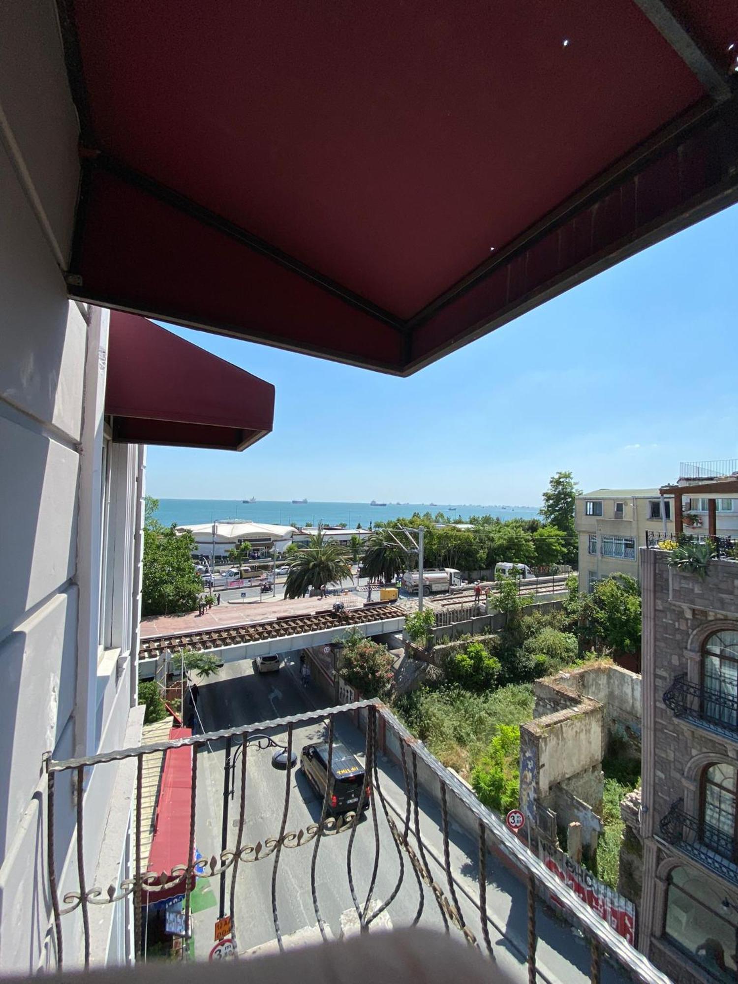 Golden Palace Sea View 이스탄불 외부 사진